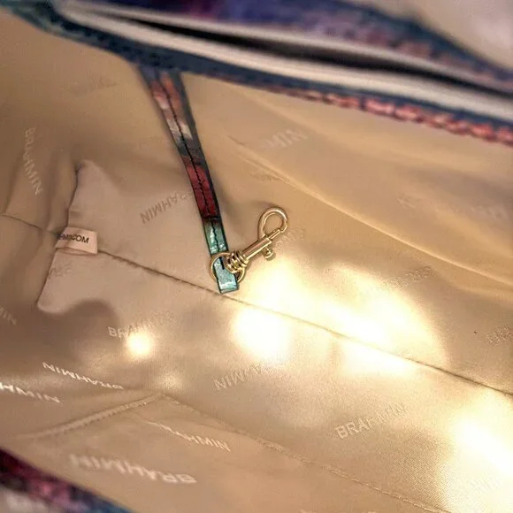 BRAMIN Tabitha - Awestruck Melbourne - Picture 3 of 6